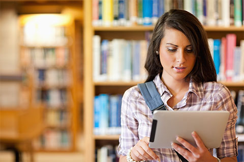 girl with ipad